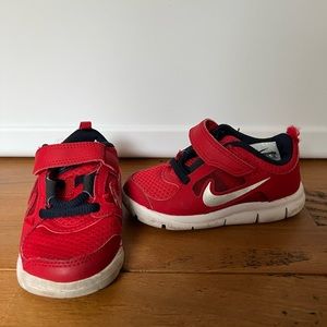 Nike Toddler Revolution Sneakers